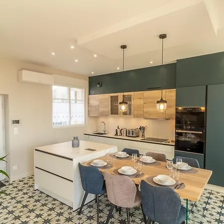 Holiday home Maison De Charme, 3 Chbres, Airco, Parking A - Fr-1-535-62 Chatelaillon-Plage